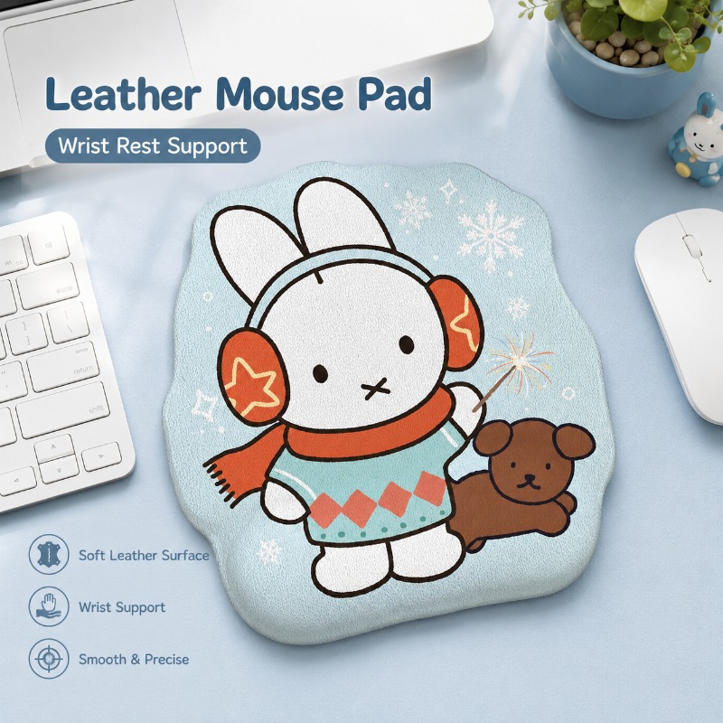 وسادة فأرة جلدية بتصميم أنيمي  - مراجعة Desk Setup Accessories وسعره